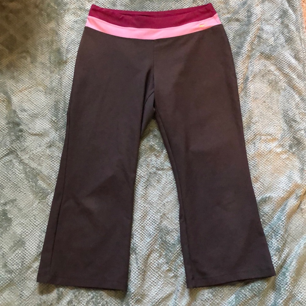 Nike Crop Leggings Size:M